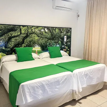 Manjares Hotel